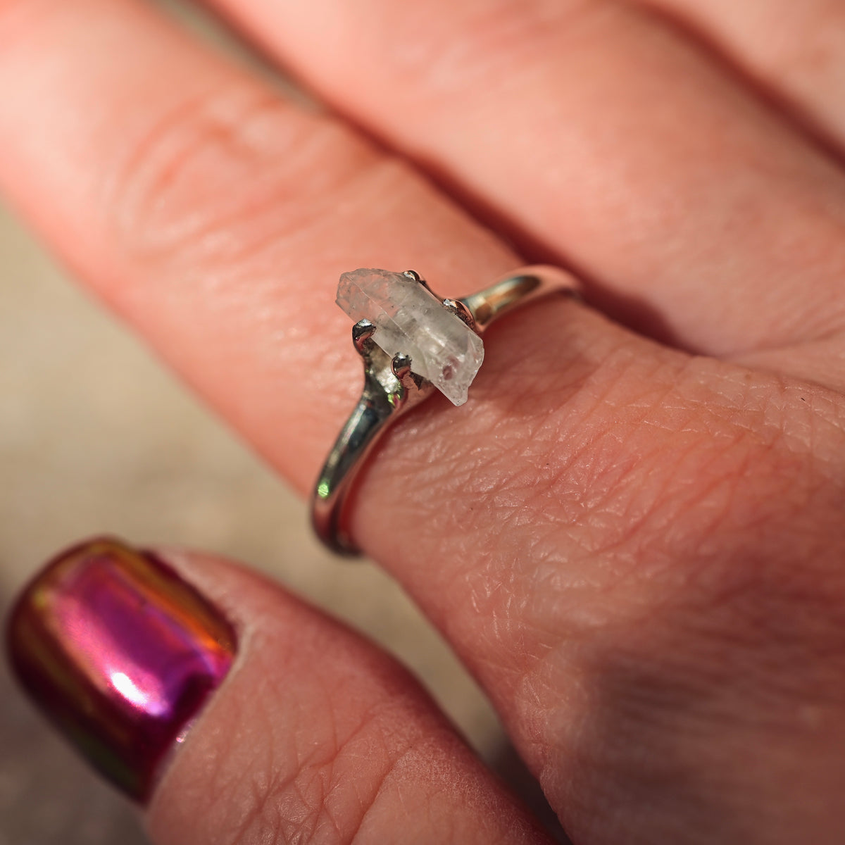02/4 HERKIMER EZÜST GYŰRŰ /MÉRET: 57/