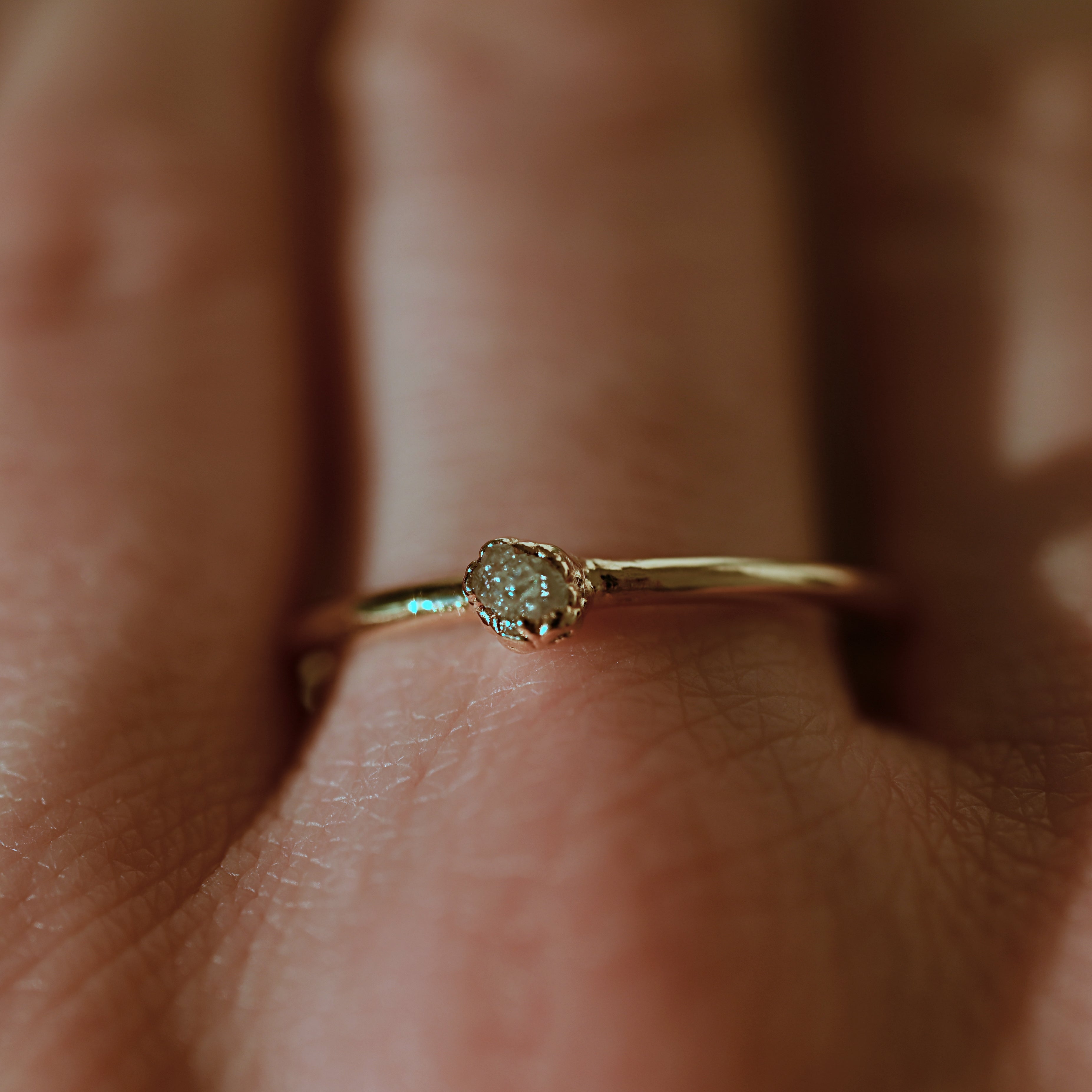 RAW DIAMOND MINI RING