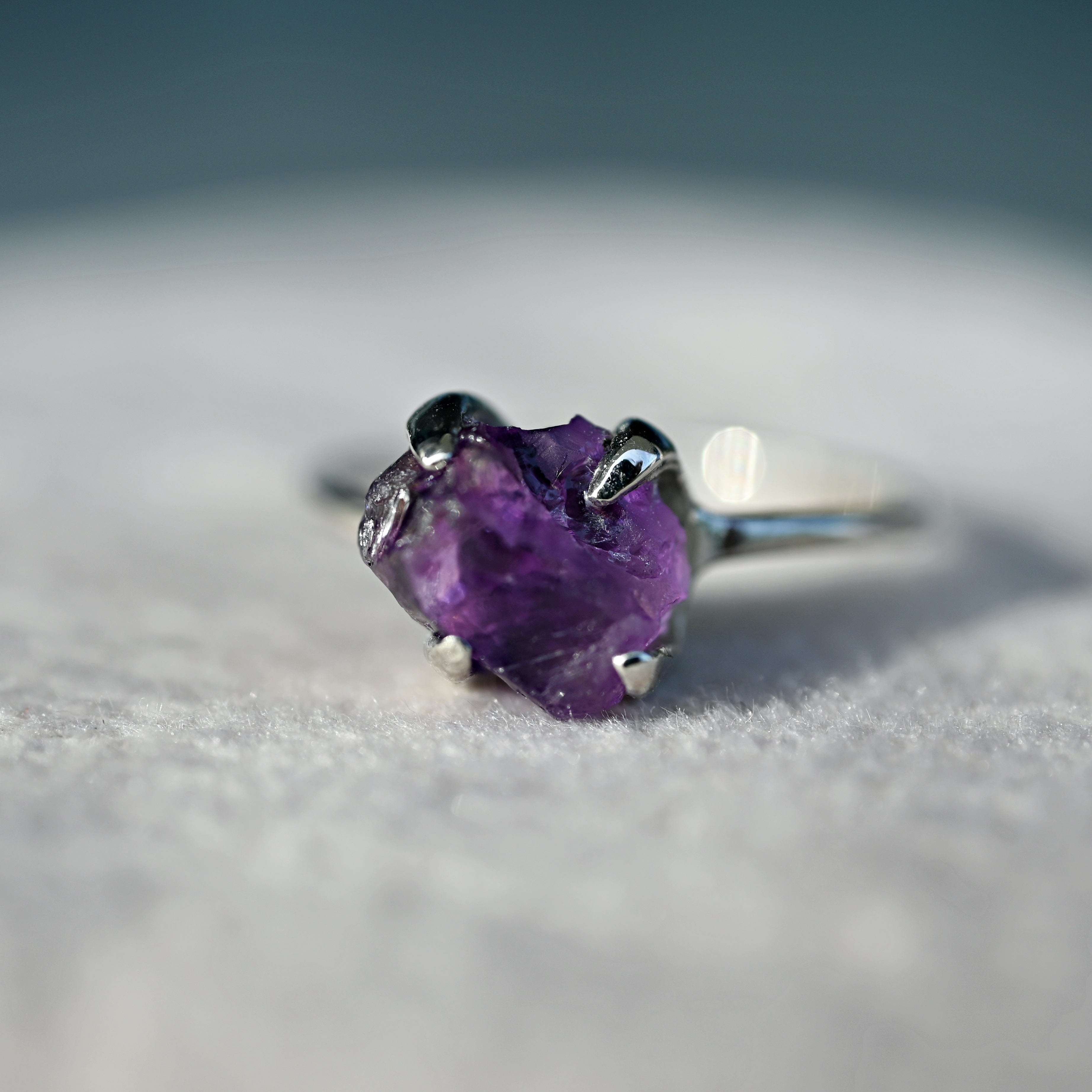 UNIQUE SILVER RING