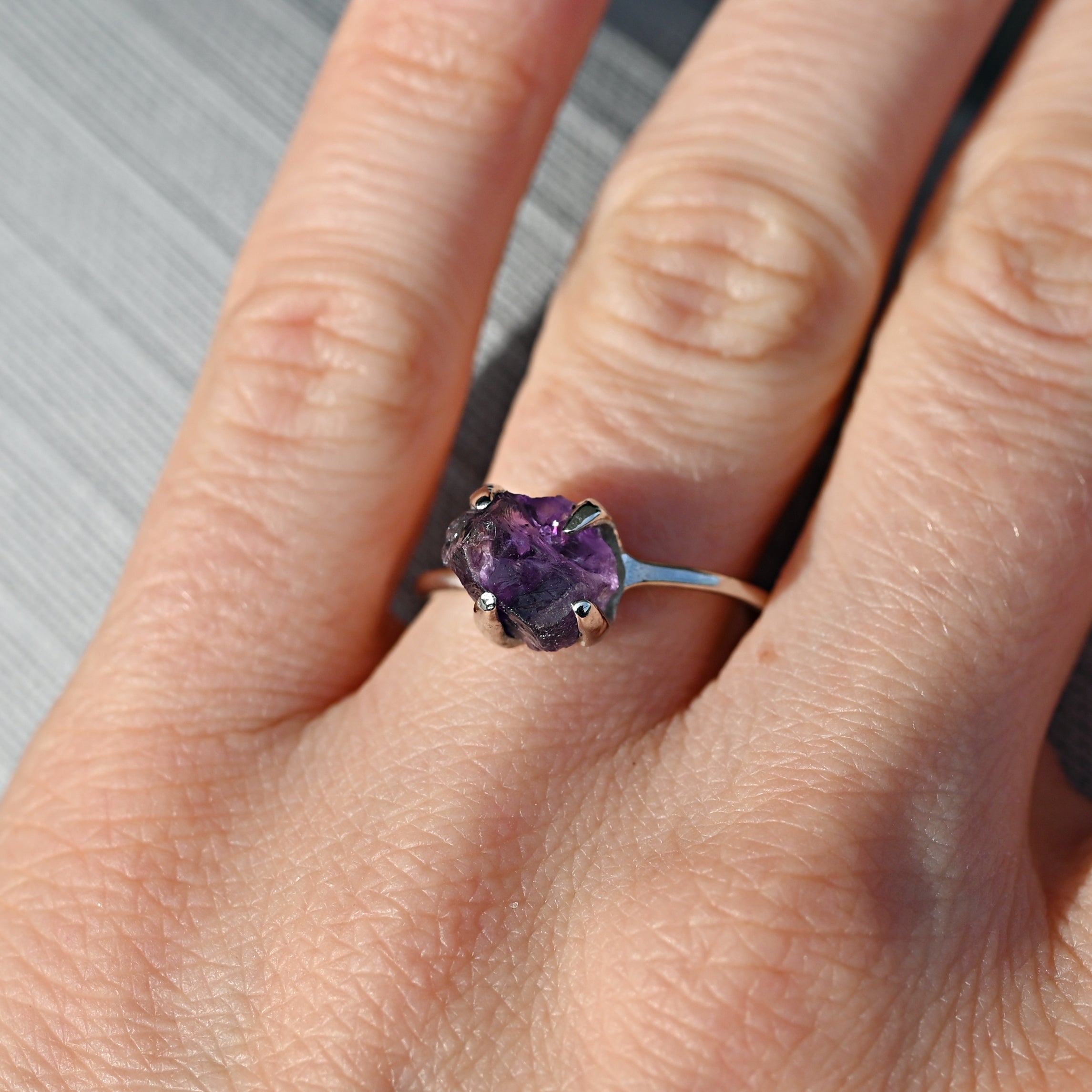 UNIQUE SILVER RING