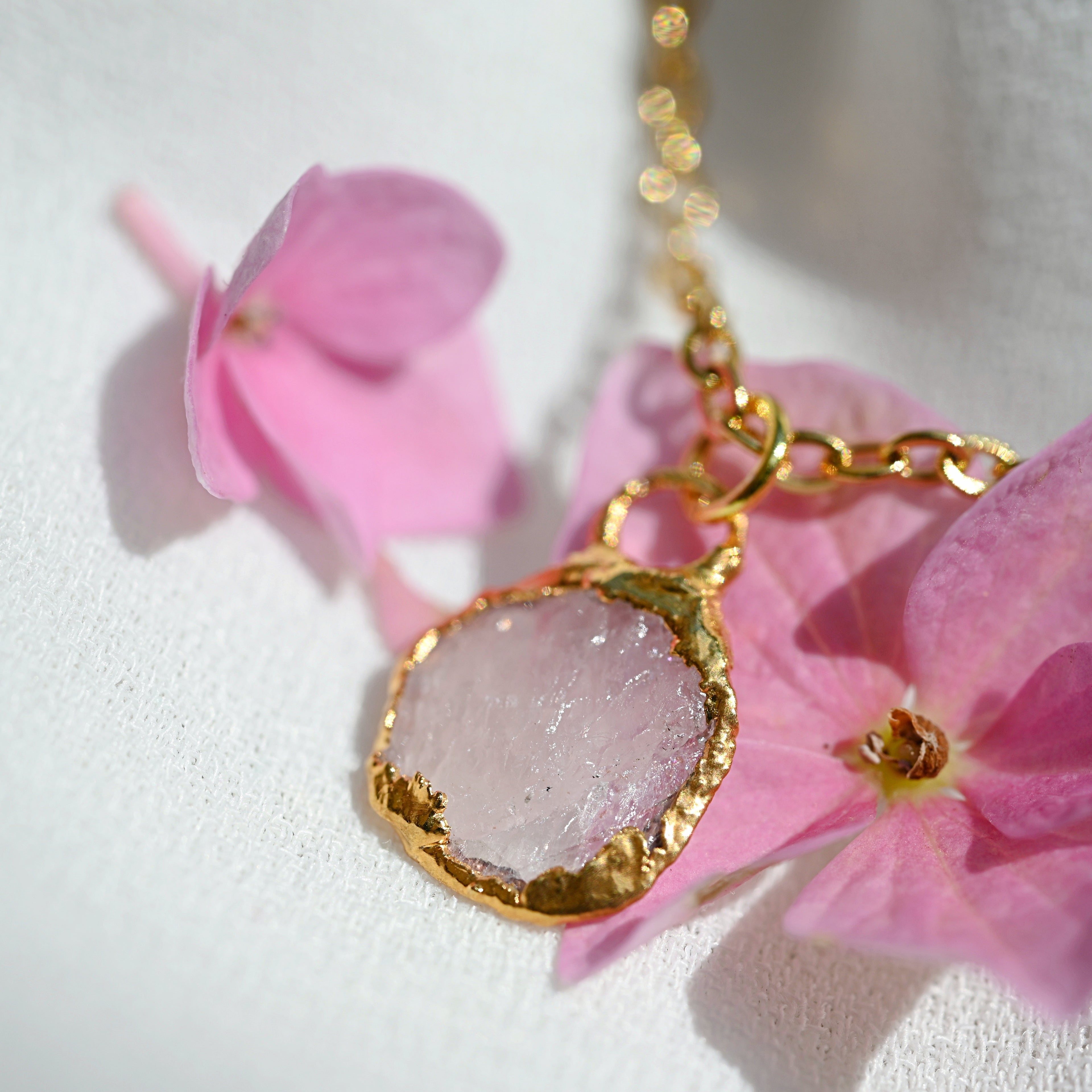 ROSE QUARTZ NECKLACE