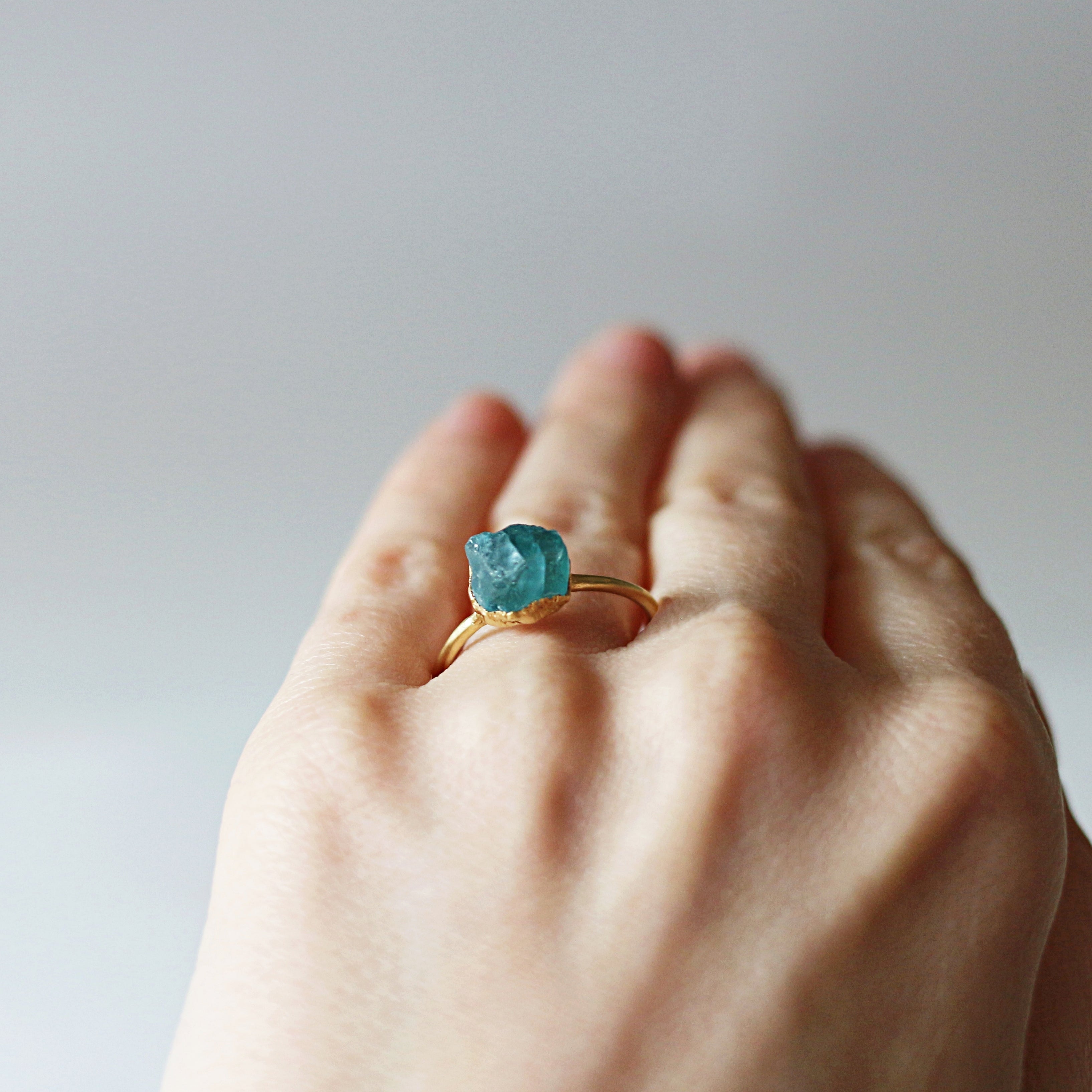 APATITE COCKTAIL RING