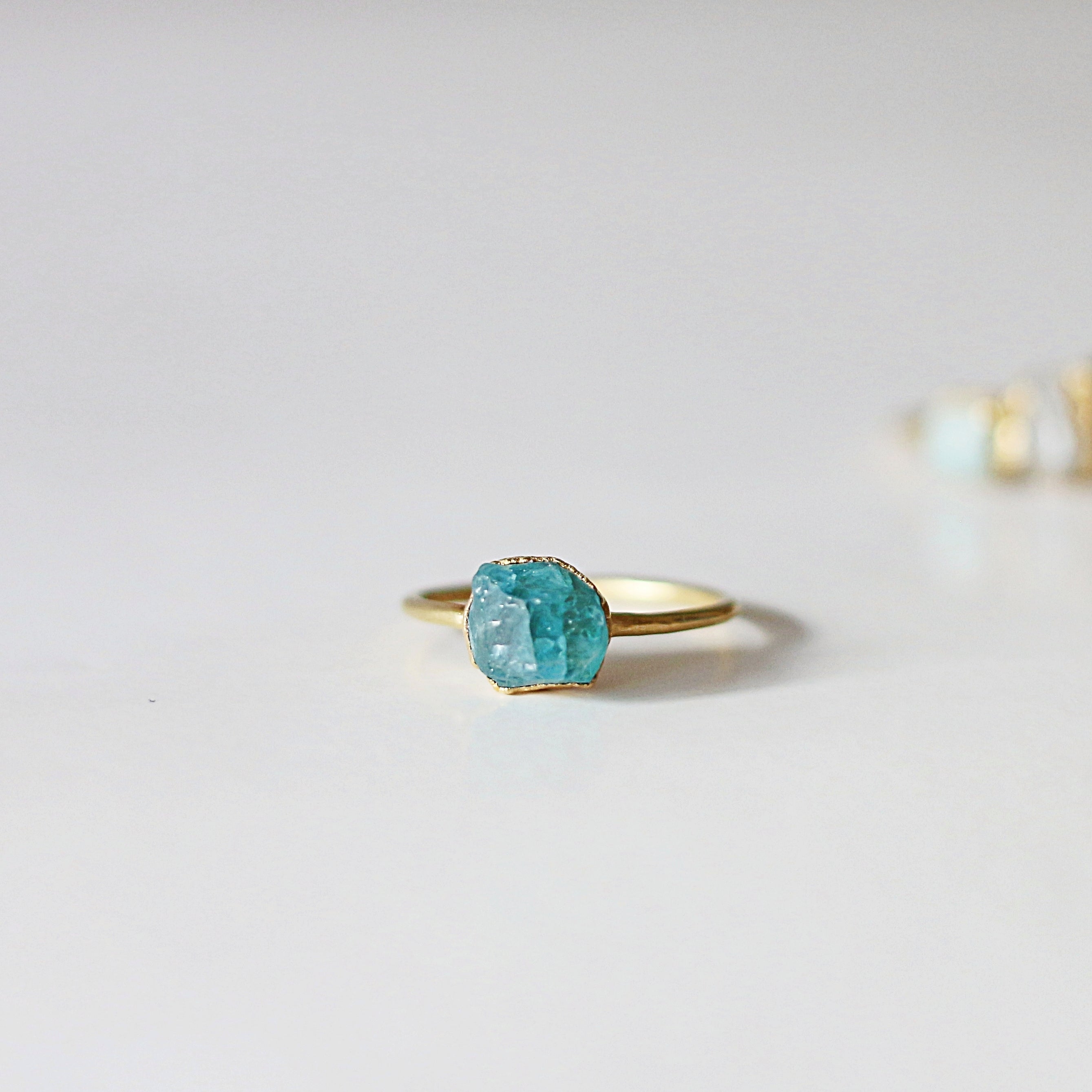 APATITE COCKTAIL RING