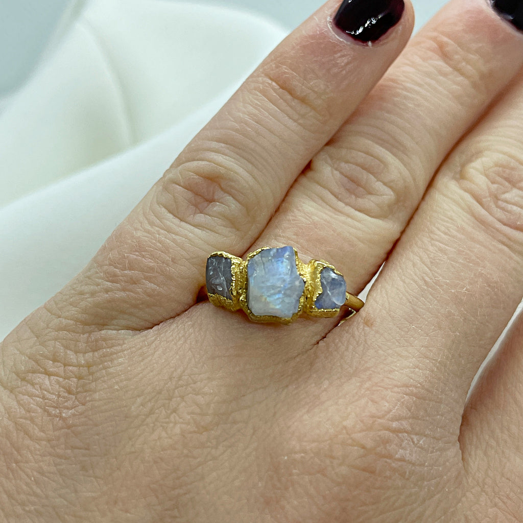 TRIPLE MOONSTONE RING