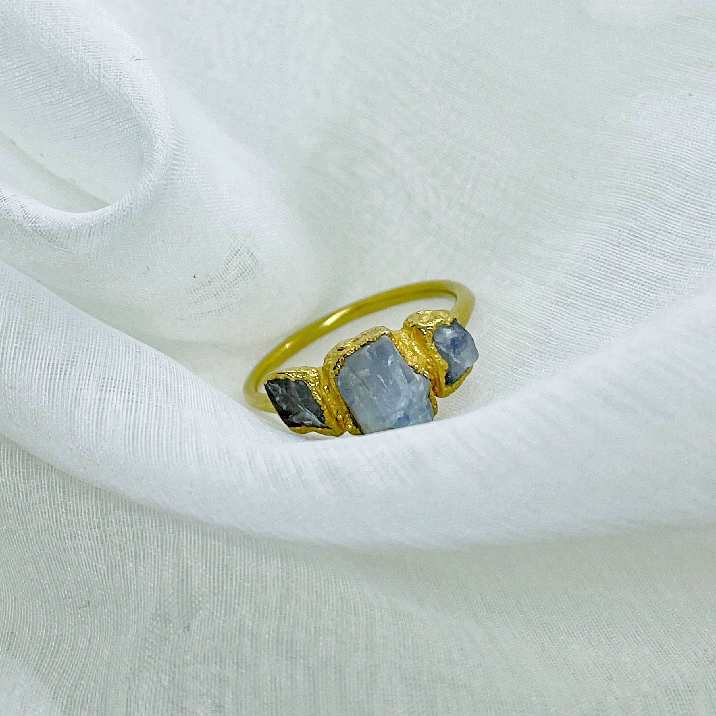 TRIPLE MOONSTONE RING