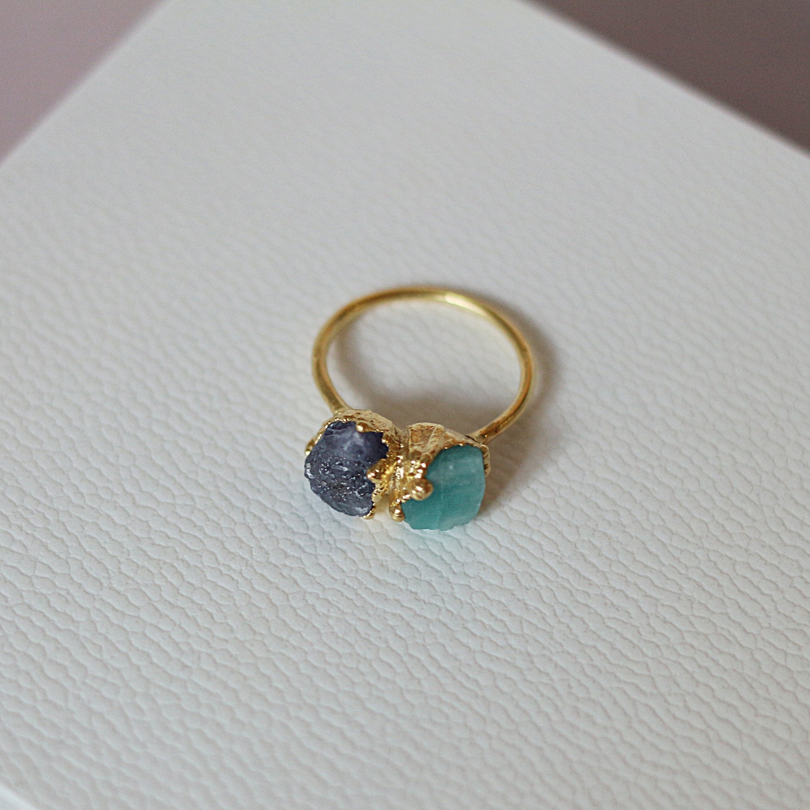 TWO-STONE UNIQUE RING