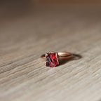 GARNET COCKTAIL RING