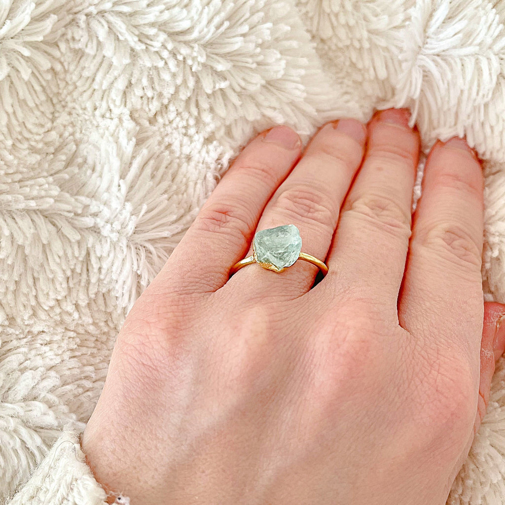 AQUAMARINE COCKTAIL RING