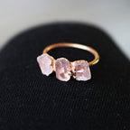 TRIPLE ROSE QUARTZ RING